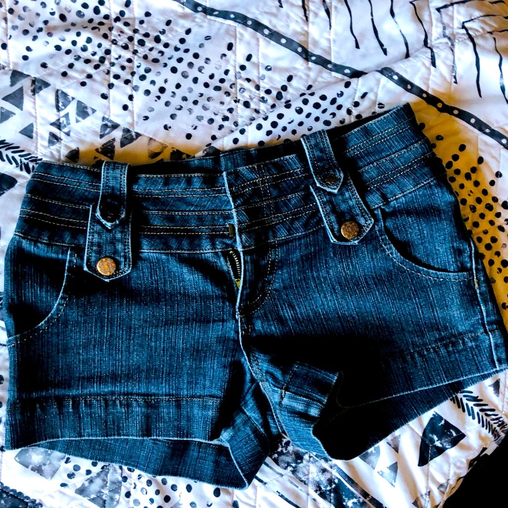 Boom Boom Jean shorts size 5, like new